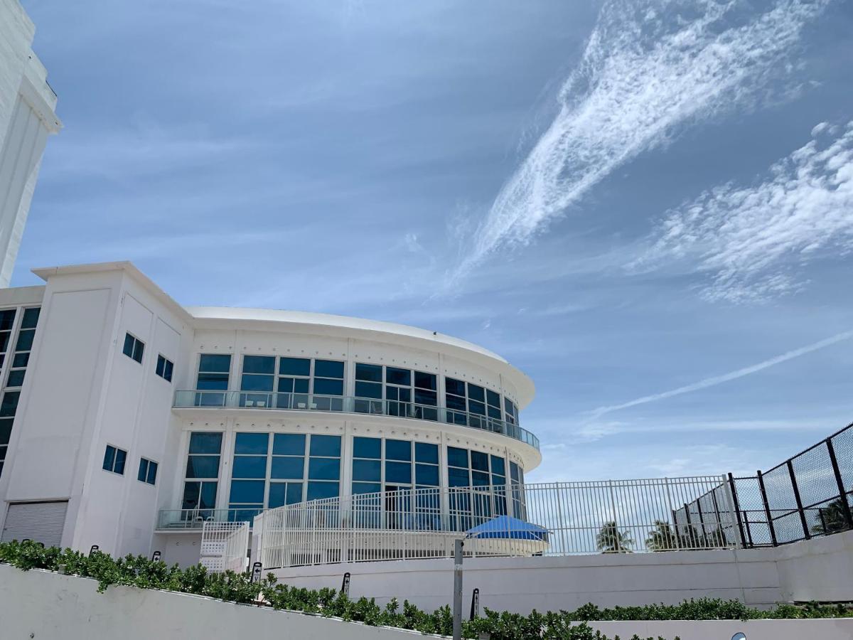 Castle Beach Studios By Vacation Media Miami Beach Exterior foto